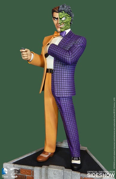 DC Comics - Two-Face Maquette