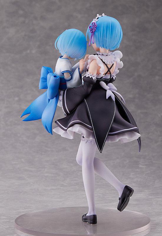 VR-105524 Re:ZERO Starting Life in Another World Figure Rem & Childhood Rem 1/7 Scale - Good Smile Company - Titan Pop Culture