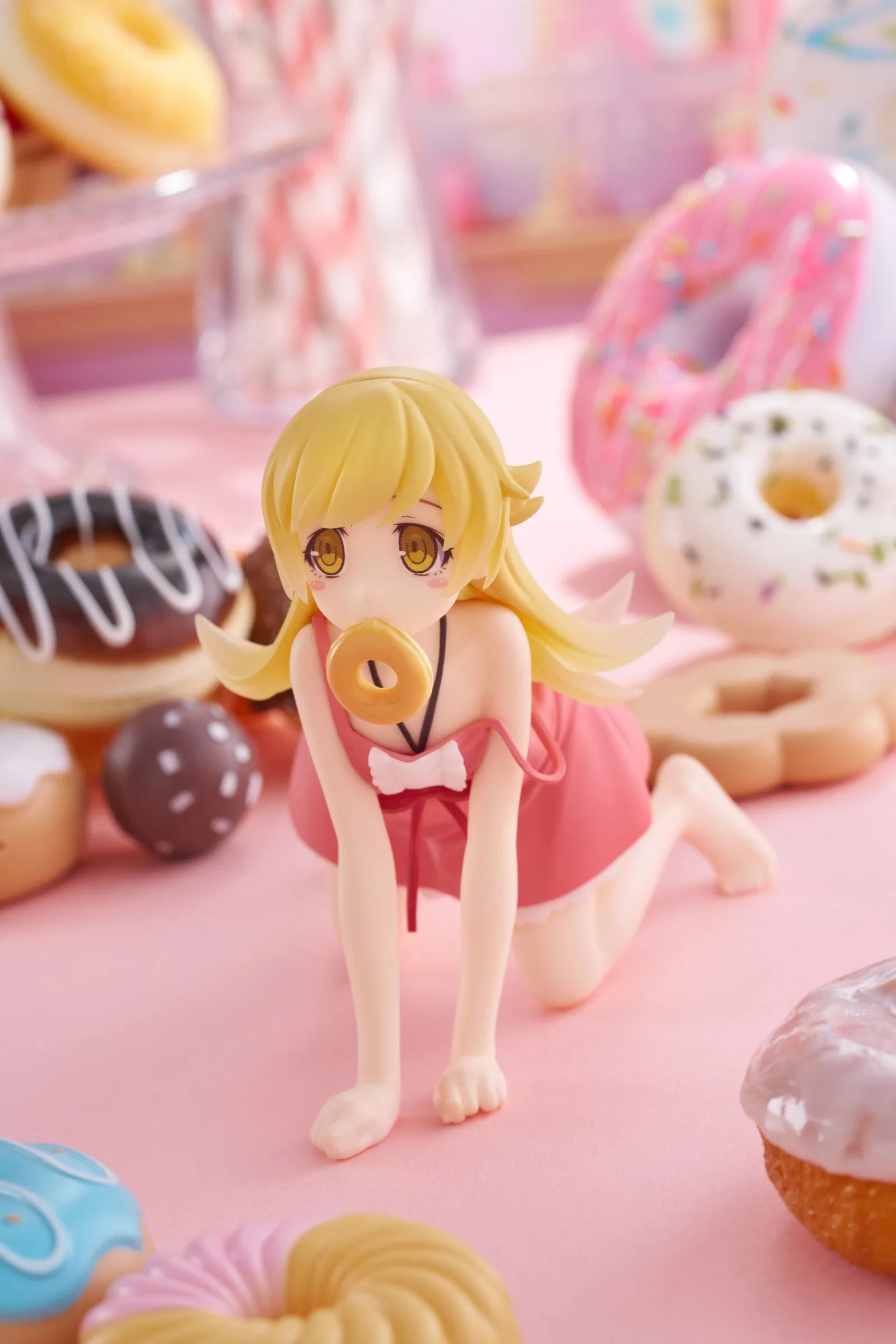 VR-122901 Monogatari Series Off & Monster Season Desktop Cute Figure Shinobu Oshino - TAITO - Titan Pop Culture