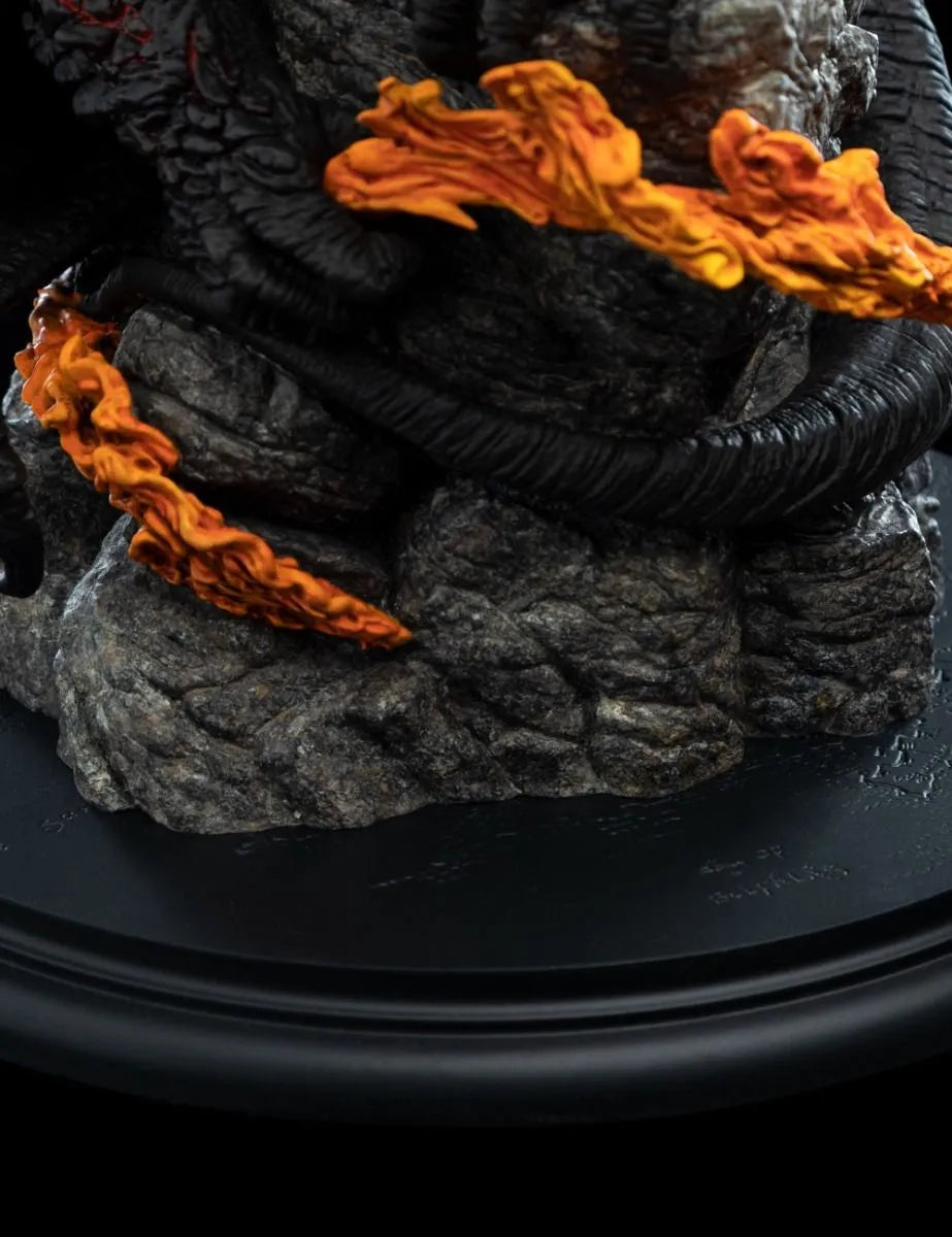 WET03827 The Lord of the Rings - The Balrog Classic Series Statue - Weta Workshop - Titan Pop Culture