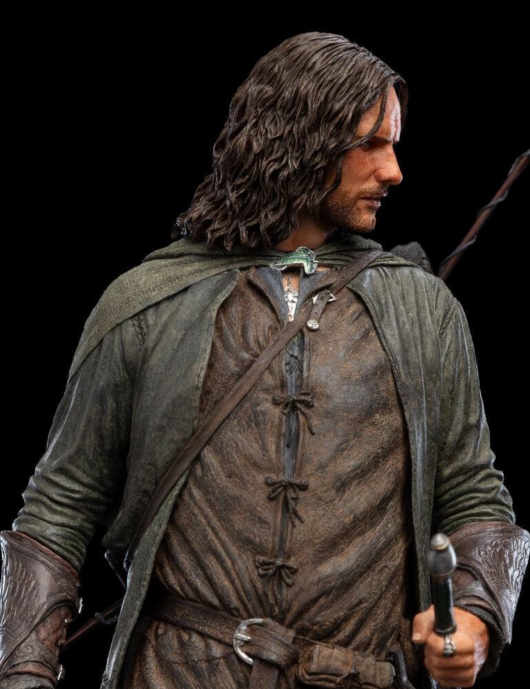 WET04014 The Lord of the Rings - Aragorn, Hunter of the Plains Classic Series 1:6 Scale Statue - Weta Workshop - Titan Pop Culture