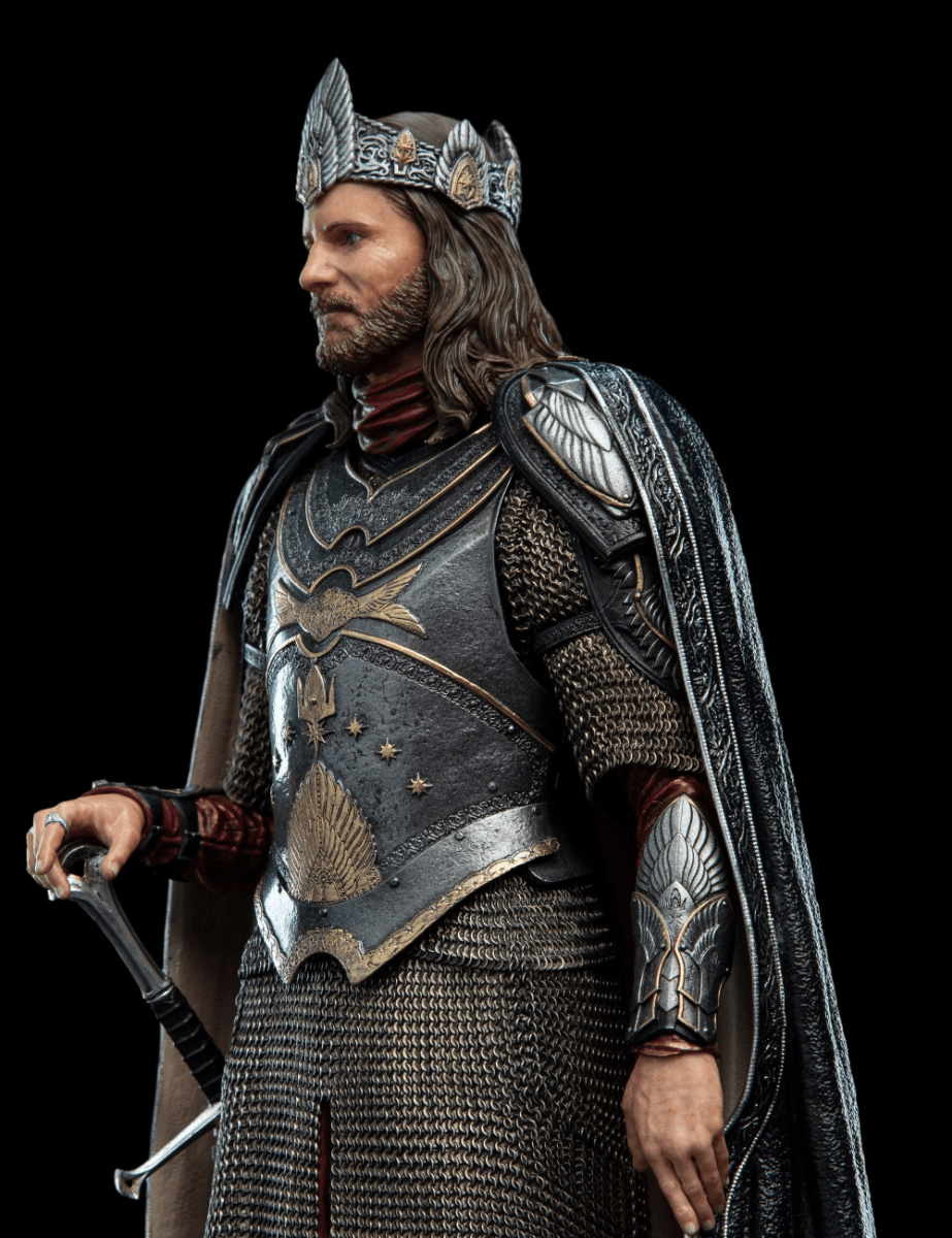 WET04326 The Lord of the Rings - King Aragorn Statue - Weta Workshop - Titan Pop Culture