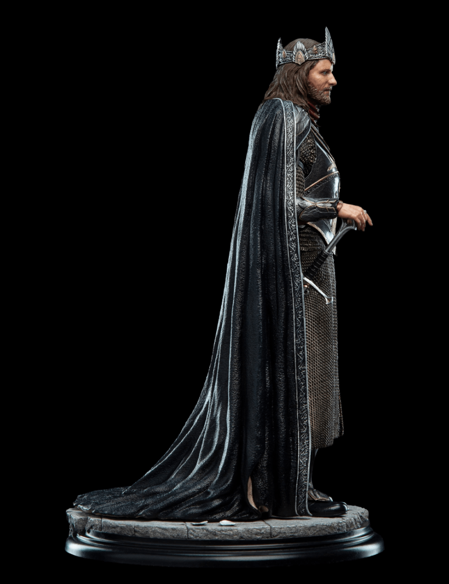 WET04326 The Lord of the Rings - King Aragorn Statue - Weta Workshop - Titan Pop Culture