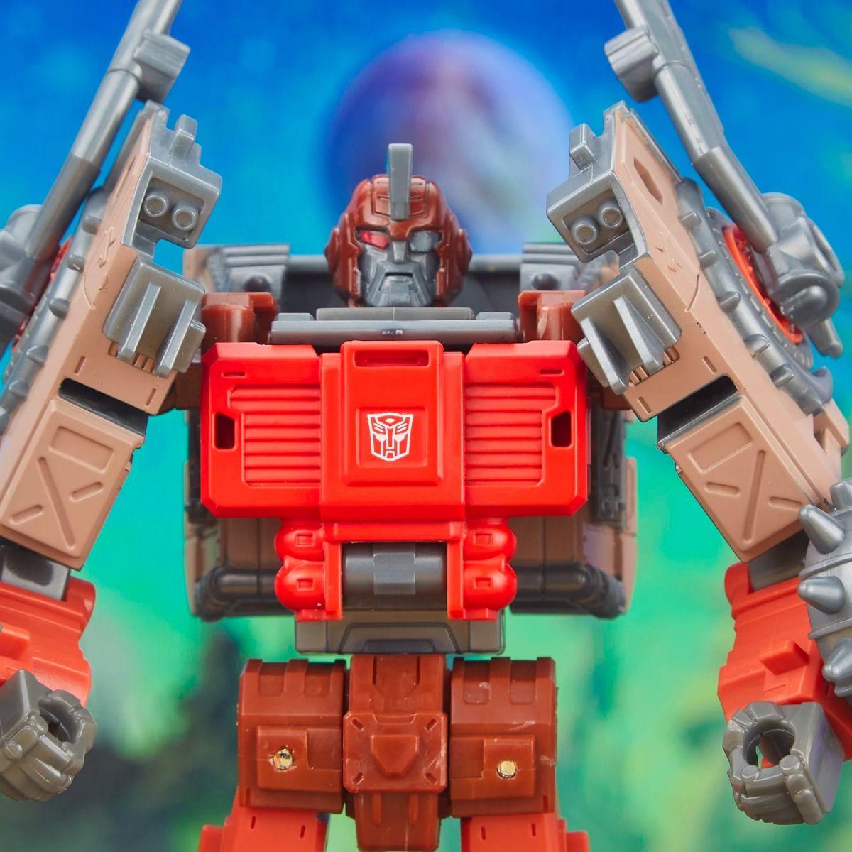 23386 Transformers Legacy Evolution Scraphook - Hasbro - Titan Pop Culture