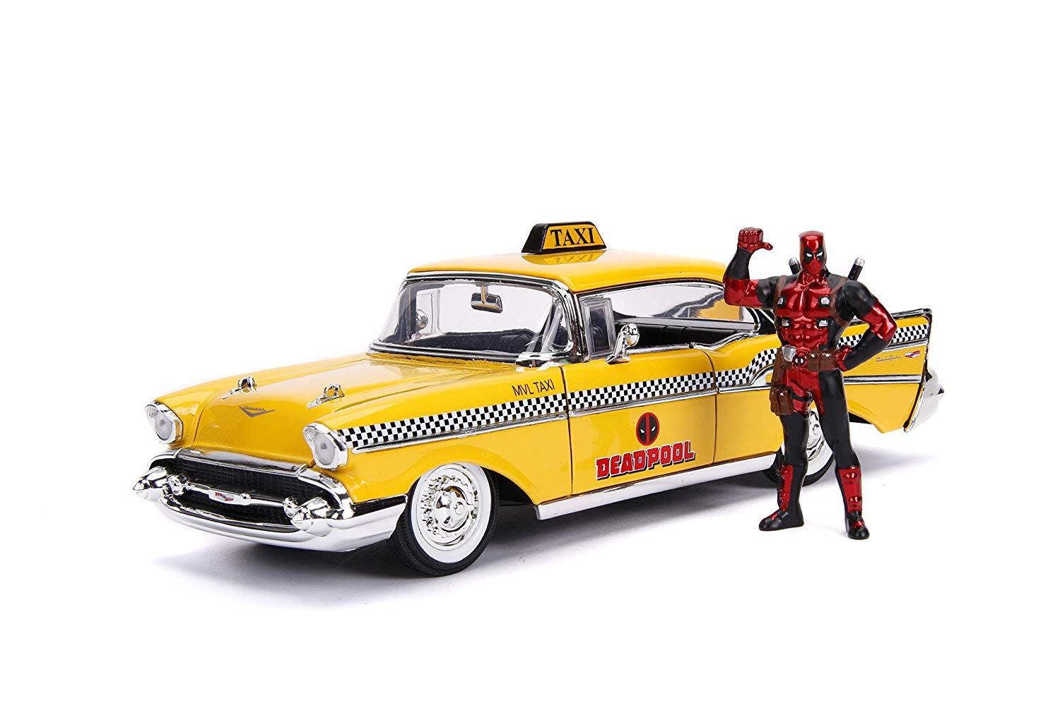 Deadpool (comics) - 1957 Chevy Bel Air Taxi 1:24 Hoolywood Ride Diecast Vehicle with Deadpool Jada Toys Titan Pop Culture