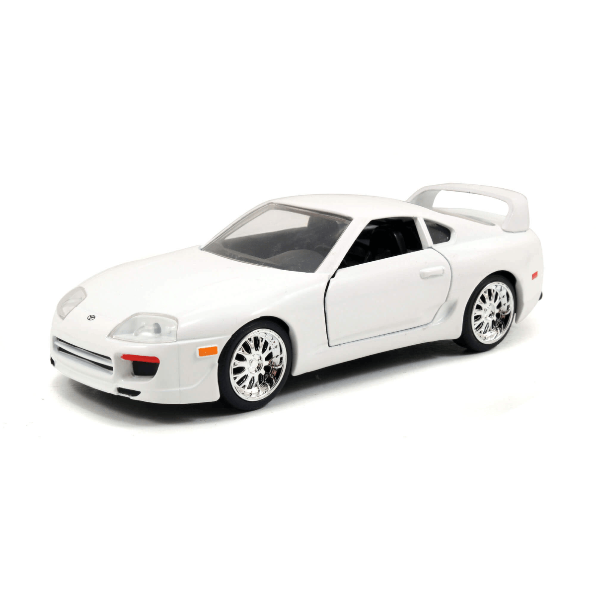 Fast and Furious - 1995 Toyota Supra White 1:32 Scale Hollywood Ride Jada Toys Titan Pop Culture