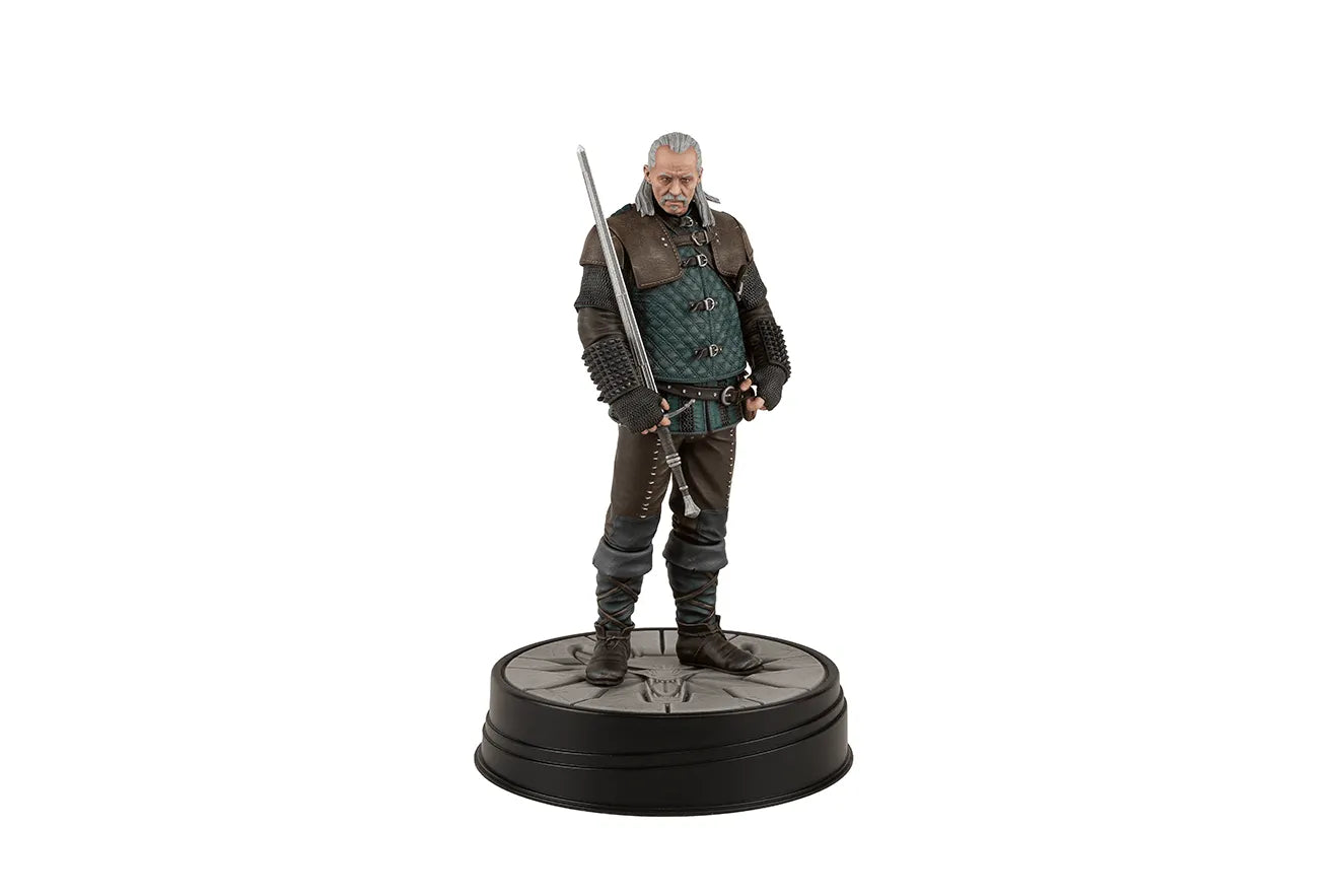 DHC3010-224 The Witcher 3 - Vesemir Figure - Dark Horse Comics - Titan Pop Culture