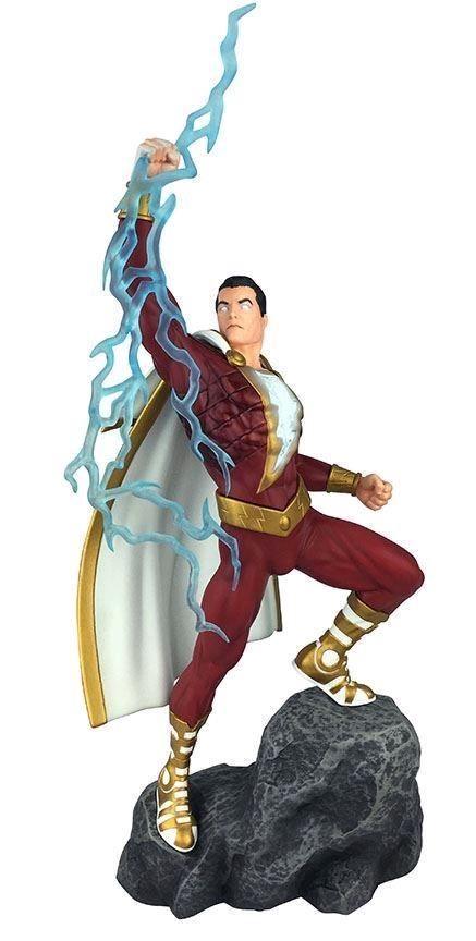 DSTAUG182580 Shazam - Shazam Comic PVC Statue - Diamond Select Toys - Titan Pop Culture