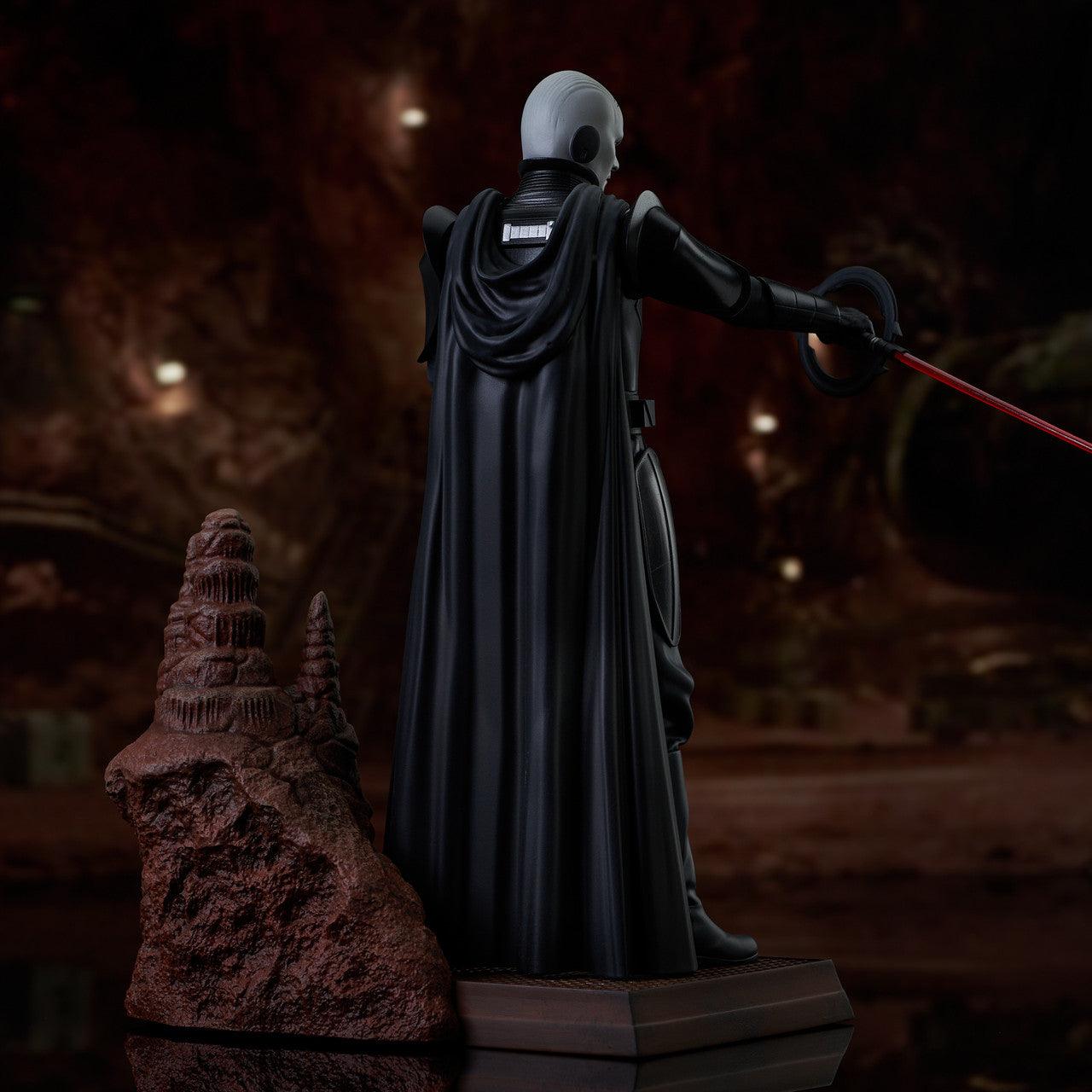 DSTNOV222334 Star Wars: Obi-Wan Kenobi - Grand Inquisitor Premier Statue - Diamond Select Toys - Titan Pop Culture