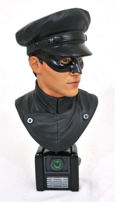 DSTOCT212178 Green Hornet - Kato Legends in 3D 1:2 Scale Bust - Diamond Select Toys - Titan Pop Culture