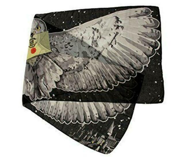 ELO440080 Harry Potter - Hedwig Wing Scarf - Elope - Titan Pop Culture