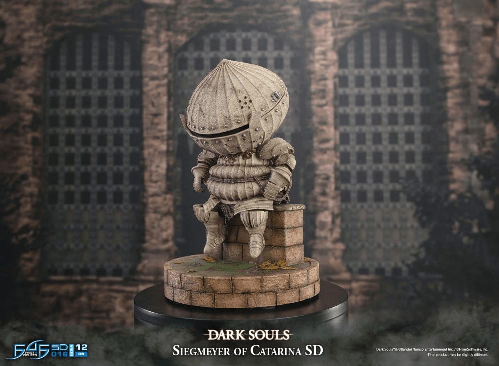 F4FDSOSMST Dark Souls - Siegmeyer of Catarina SD Statue - First 4 Figures - Titan Pop Culture