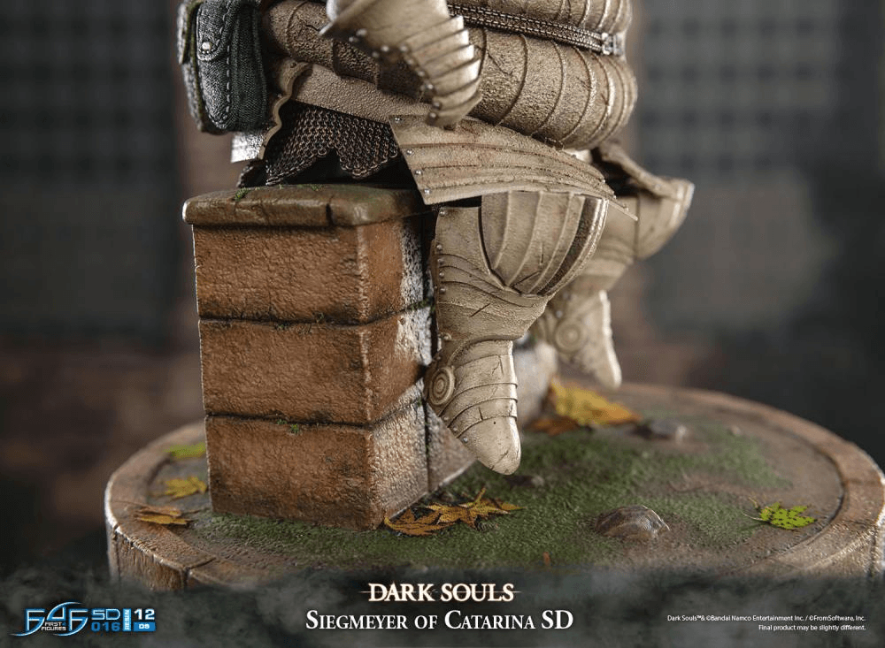 F4FDSOSMST Dark Souls - Siegmeyer of Catarina SD Statue - First 4 Figures - Titan Pop Culture