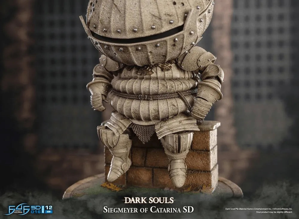 F4FDSOSMST Dark Souls - Siegmeyer of Catarina SD Statue - First 4 Figures - Titan Pop Culture