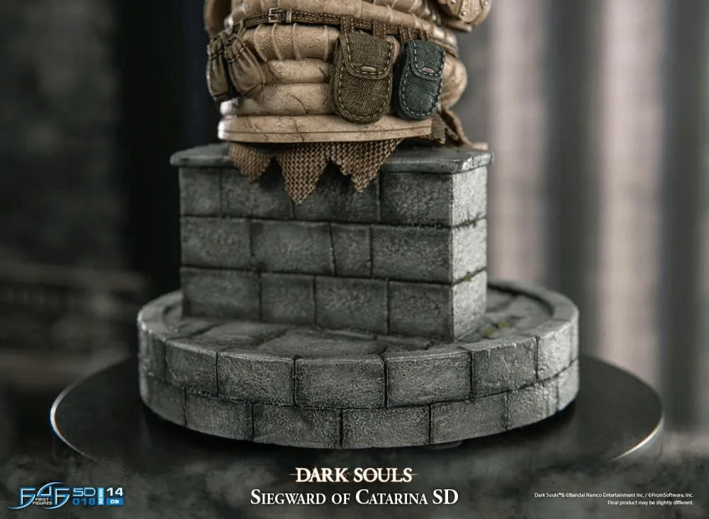 F4FDSOSWST Dark Souls - Siegward of Catarina Statue - First 4 Figures - Titan Pop Culture