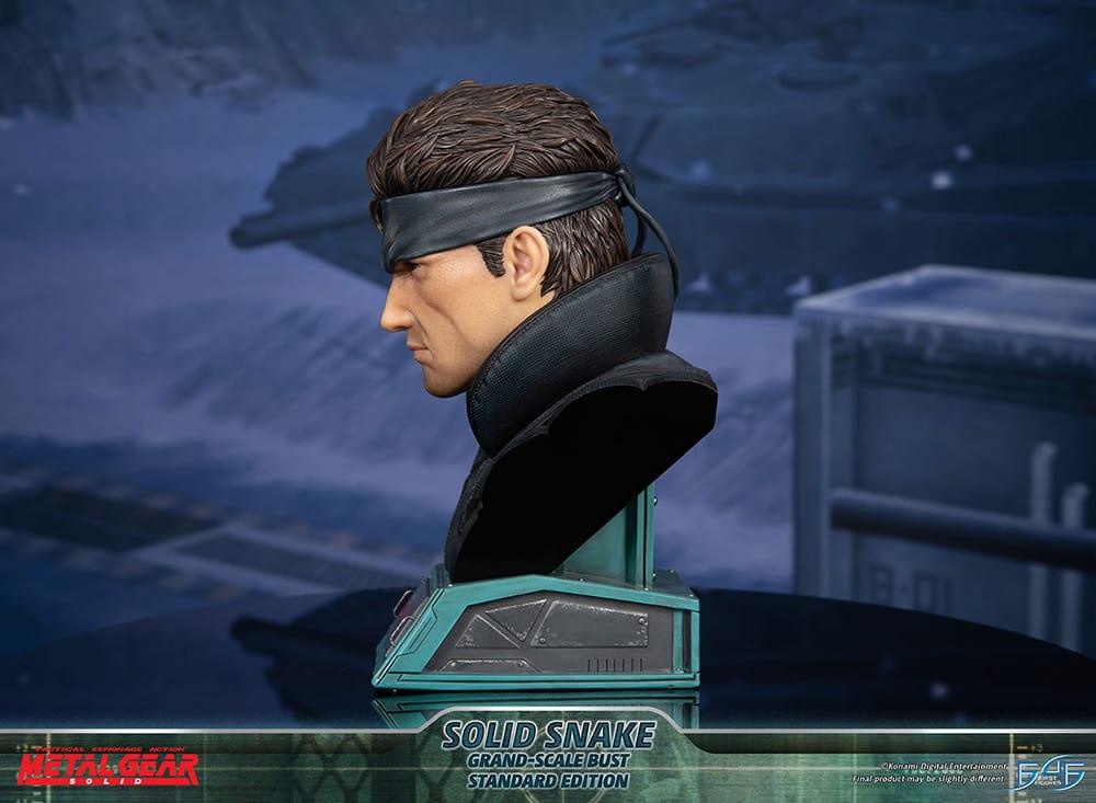 F4FMGSGBST Metal Gear Solid - Solid Snake Grand Scale Bust - First 4 Figures - Titan Pop Culture