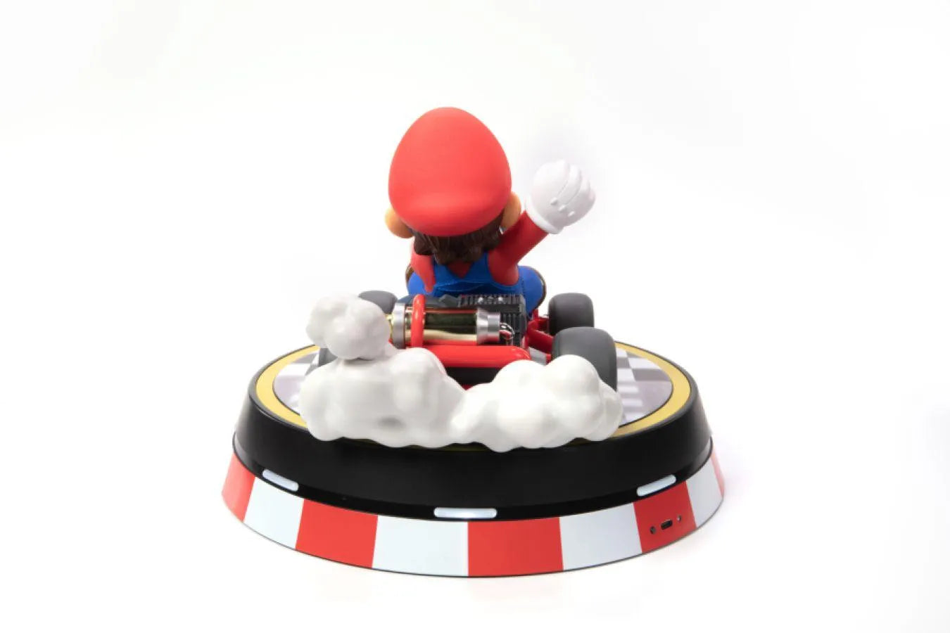 F4FMKARTCO Super Mario - Mario Kart PVC Statue (Collector's Edition) - First 4 Figures - Titan Pop Culture