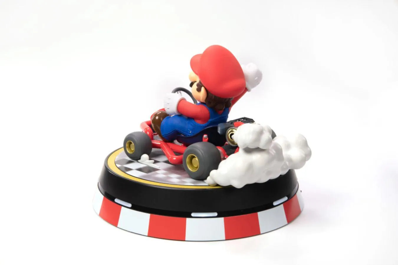 F4FMKARTCO Super Mario - Mario Kart PVC Statue (Collector's Edition) - First 4 Figures - Titan Pop Culture