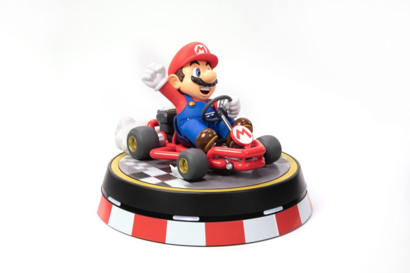F4FMKARTCO Super Mario - Mario Kart PVC Statue (Collector's Edition) - First 4 Figures - Titan Pop Culture