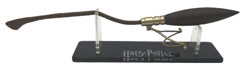 FAC408142 Harry Potter - Nimbus 2000 Scaled Replica - Factory Entertainment - Titan Pop Culture