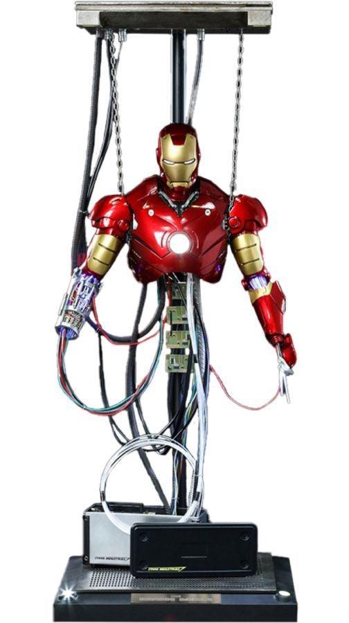 HOTDS003 Iron Man (2008) - Mark III Construction Version 1:6 Scale - Hot Toys - Titan Pop Culture