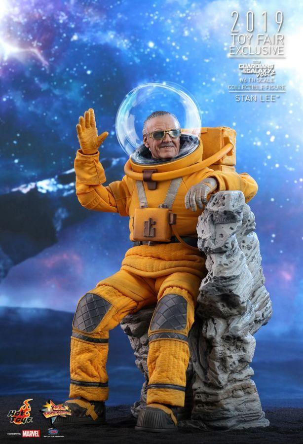 HOTMMS545 Guardians of the Galaxy: Vol. 2 - Stan Lee 1:6 Scale 12" Action Figure Exclusive - Hot Toys - Titan Pop Culture