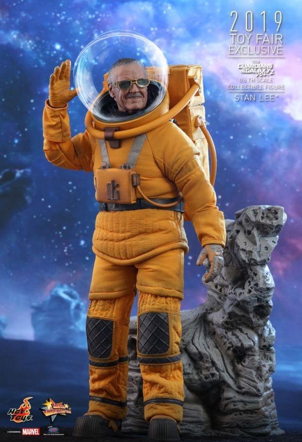 HOTMMS545 Guardians of the Galaxy: Vol. 2 - Stan Lee 1:6 Scale 12" Action Figure Exclusive - Hot Toys - Titan Pop Culture