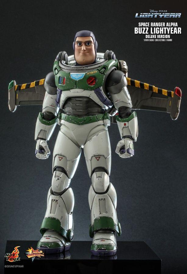 HOTMMS635 Lightyear (2022) - Alpha Buzz Lightyear Deluxe 1:6 Scale Action Figure - Hot Toys - Titan Pop Culture