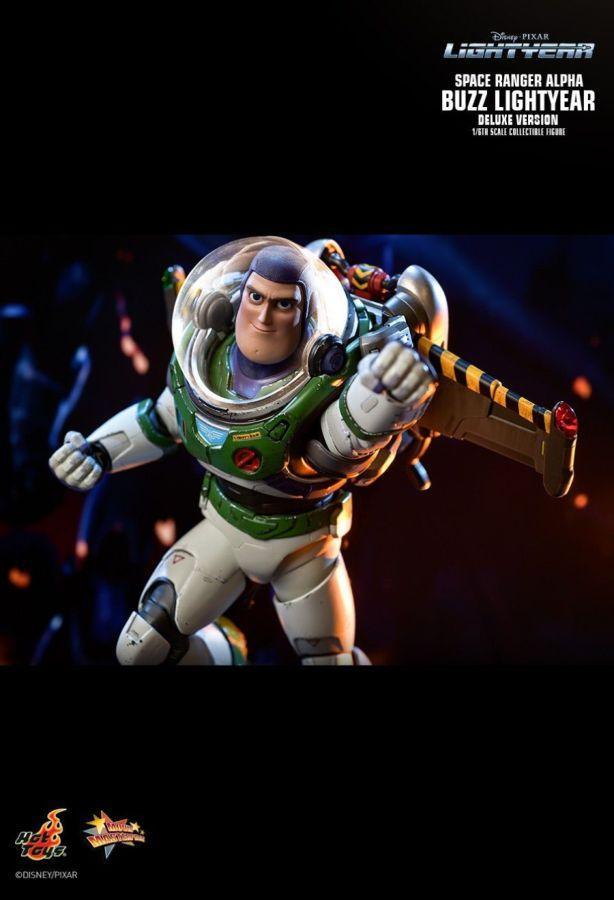 HOTMMS635 Lightyear (2022) - Alpha Buzz Lightyear Deluxe 1:6 Scale Action Figure - Hot Toys - Titan Pop Culture