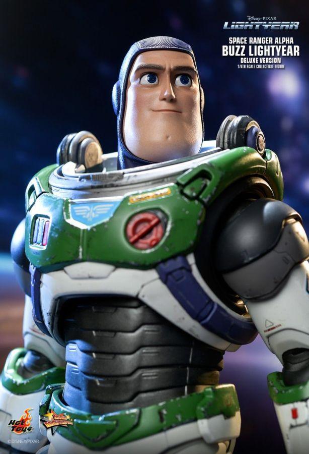 HOTMMS635 Lightyear (2022) - Alpha Buzz Lightyear Deluxe 1:6 Scale Action Figure - Hot Toys - Titan Pop Culture