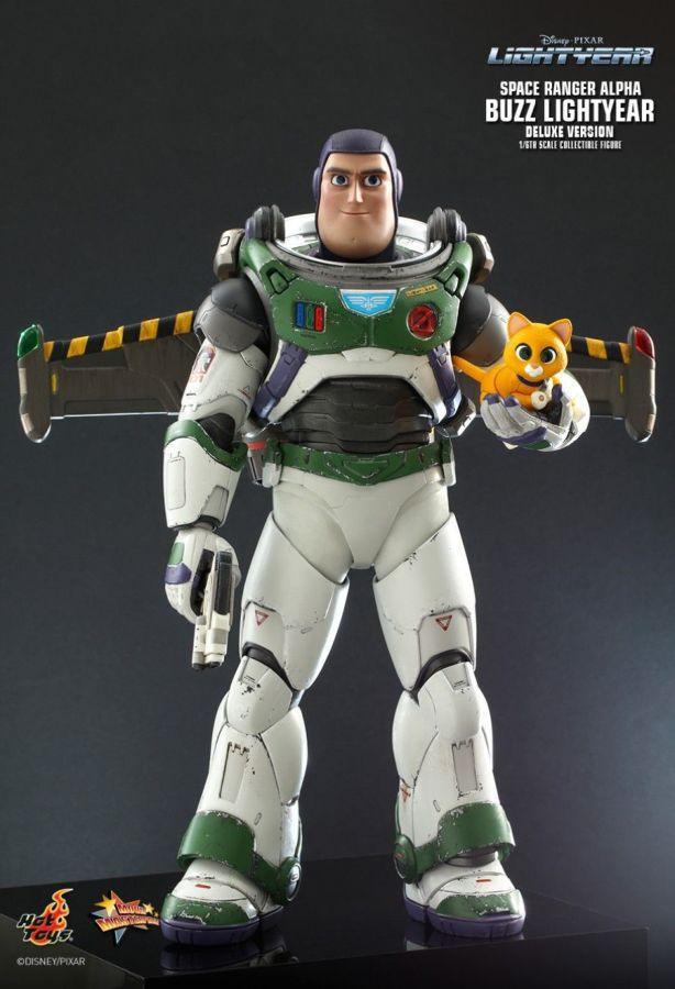 HOTMMS635 Lightyear (2022) - Alpha Buzz Lightyear Deluxe 1:6 Scale Action Figure - Hot Toys - Titan Pop Culture