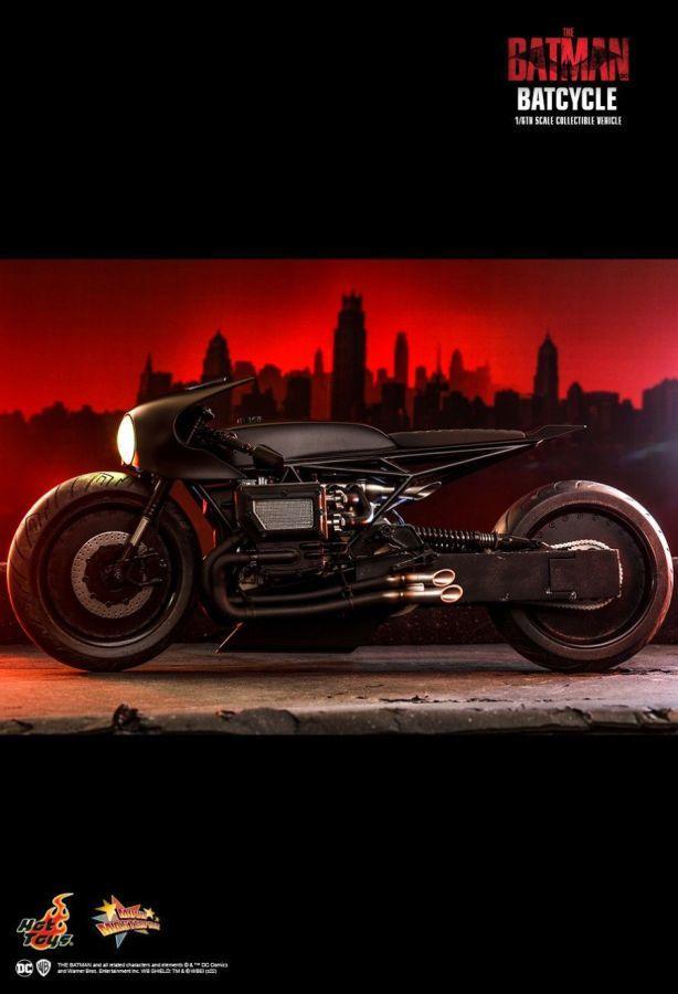 HOTMMS642 The Batman - Batcycle 1:6 Scale Collectable Vehicle - Hot Toys - Titan Pop Culture