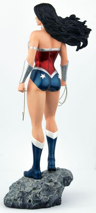 IKO0755 Wonder Woman - New 52 1:6th Scale LE Statue - Ikon Collectables - Titan Pop Culture