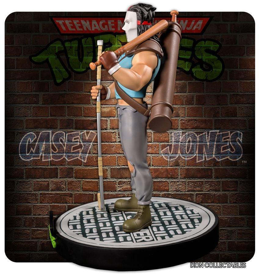 IKO1167 Teenage Mutant Ninja Turtles - Casey Jones Limited Edition Statue - Ikon Collectables - Titan Pop Culture