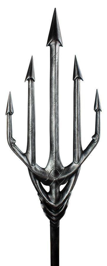 IKO1168 Justice League - Aquaman's Trident with Treasure Chest Life-Size Replica - Ikon Collectables - Titan Pop Culture