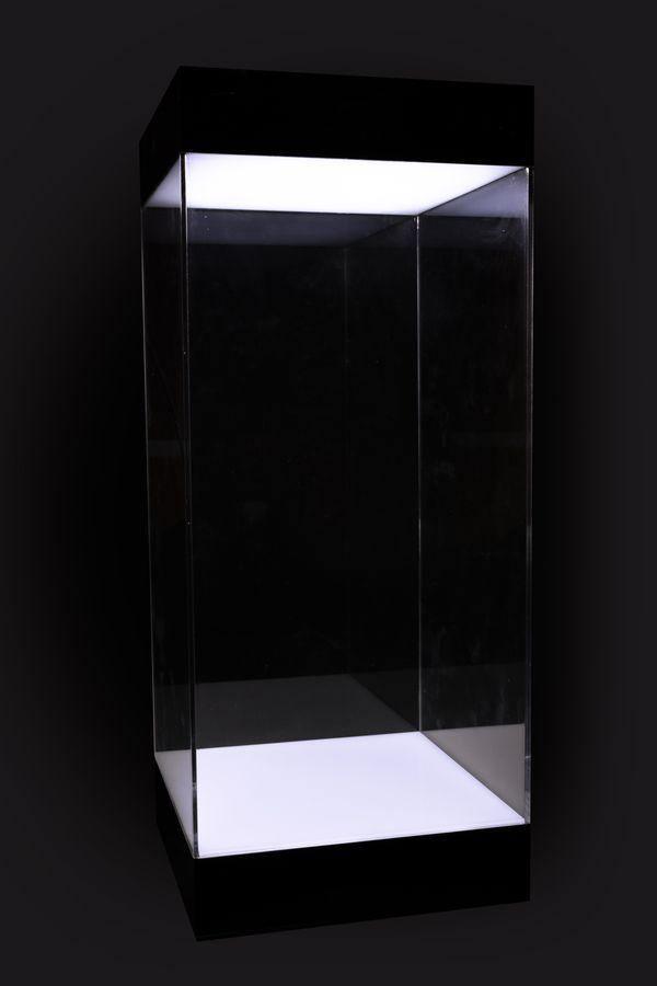 IKO1495 Light-Up Acrylic Display Case 204 x 204 x 400mm - Ikon Collectables - Titan Pop Culture