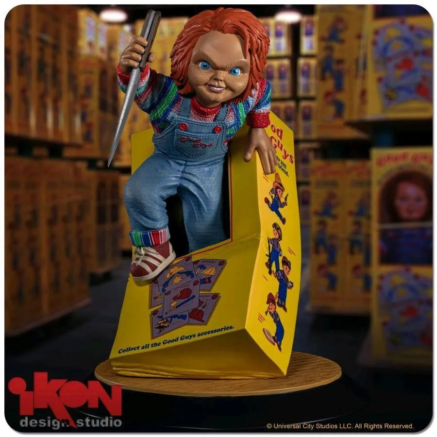 IKO1697 Child's Play - Chucky Breaking Free From Box PVC Statue - Ikon Design Studio - Titan Pop Culture