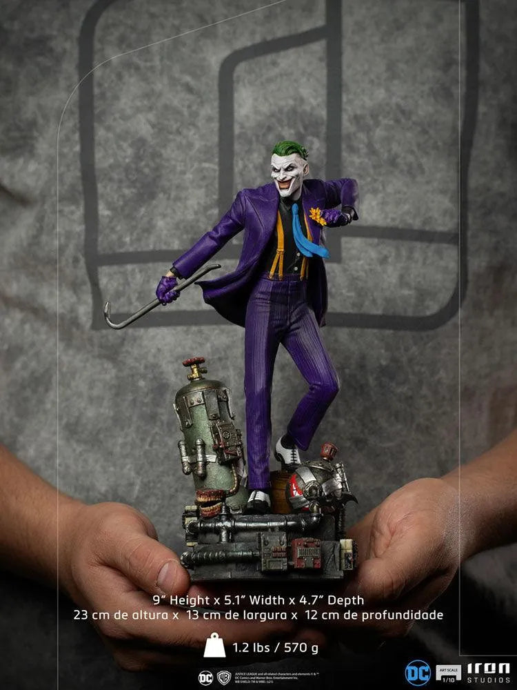 IRO27719 DC Comics - Joker 1:10 Scale Statue - Iron Studios - Titan Pop Culture