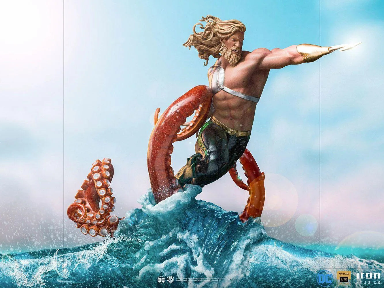 IRO27863 DC Comics - Aquaman Deluxe 1:10 Scale Statue - Iron Studios - Titan Pop Culture