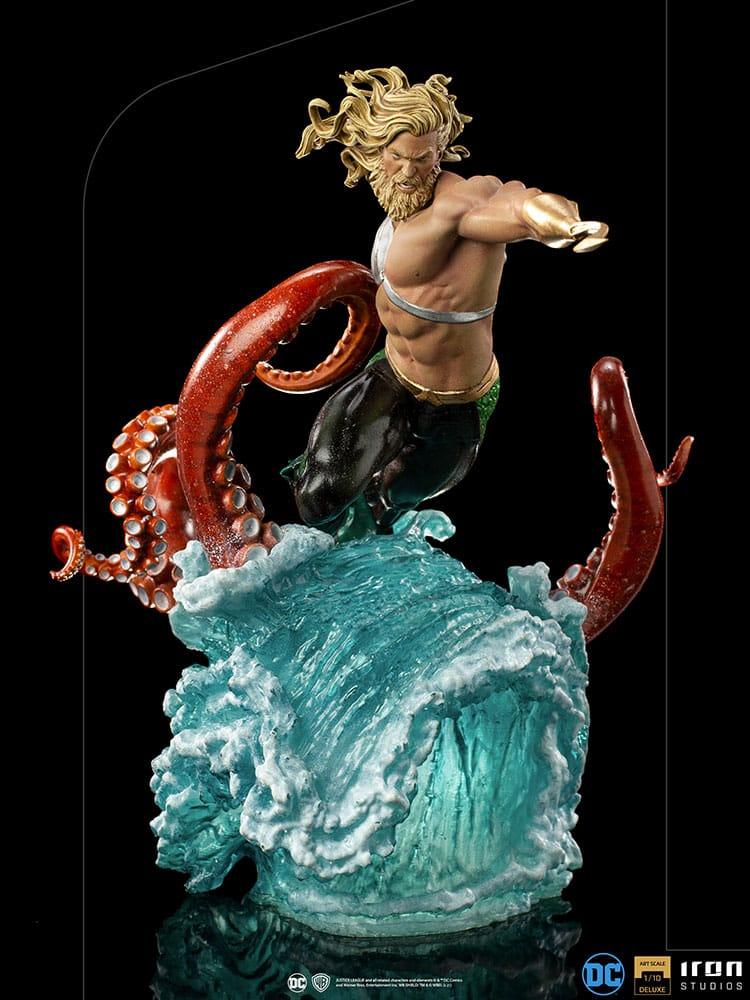 IRO27863 DC Comics - Aquaman Deluxe 1:10 Scale Statue - Iron Studios - Titan Pop Culture