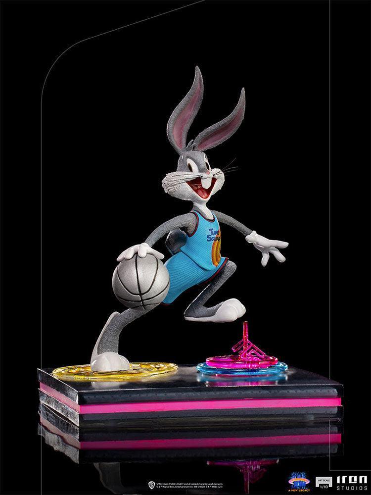 IRO28471 Space Jam 2: A New Legacy - Bugs Bunny 1:10 Scale Statue - Iron Studios - Titan Pop Culture