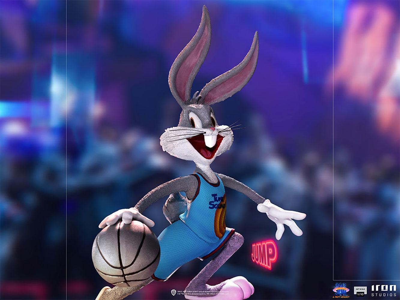 IRO28471 Space Jam 2: A New Legacy - Bugs Bunny 1:10 Scale Statue - Iron Studios - Titan Pop Culture