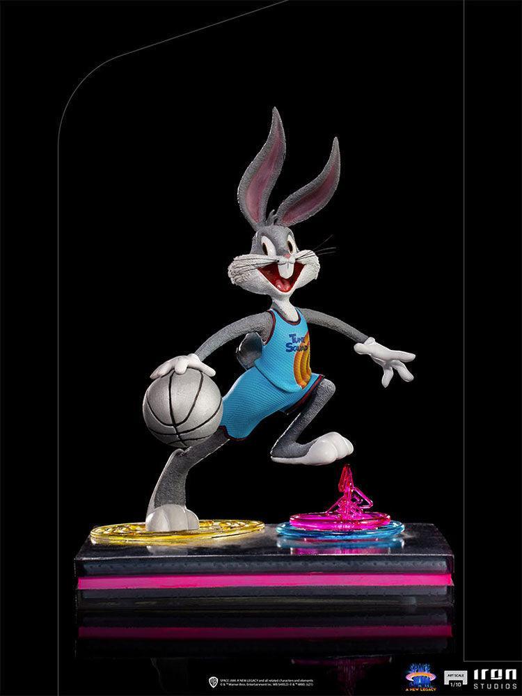 IRO28471 Space Jam 2: A New Legacy - Bugs Bunny 1:10 Scale Statue - Iron Studios - Titan Pop Culture