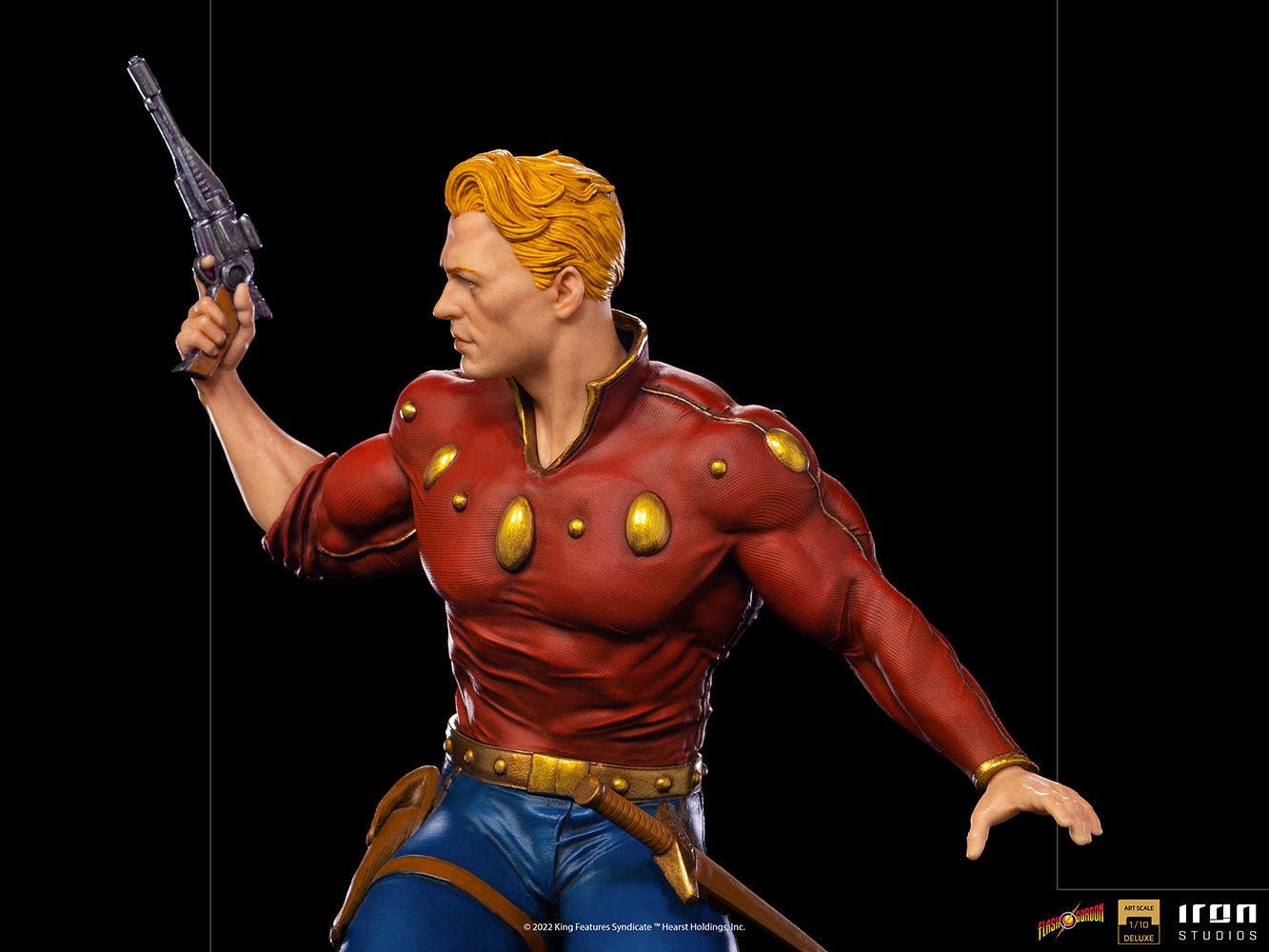 IRO28891 Flash Gordon - Flash Gordon Deluxe 1:10 Scale Statue - Iron Studios - Titan Pop Culture