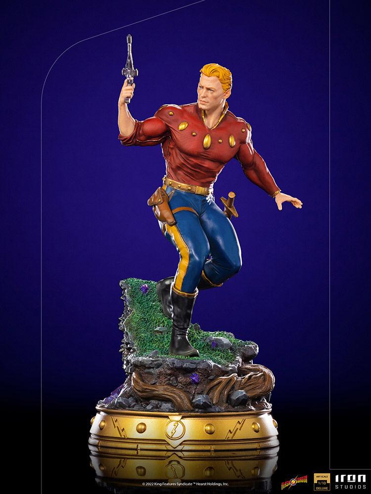 IRO28891 Flash Gordon - Flash Gordon Deluxe 1:10 Scale Statue - Iron Studios - Titan Pop Culture