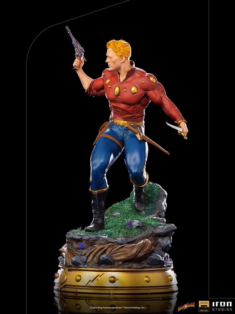 IRO28891 Flash Gordon - Flash Gordon Deluxe 1:10 Scale Statue - Iron Studios - Titan Pop Culture