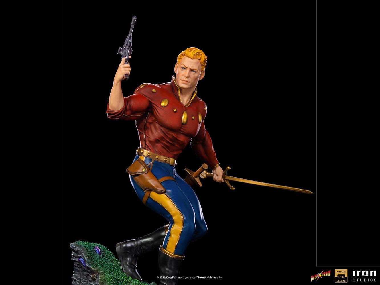 IRO28891 Flash Gordon - Flash Gordon Deluxe 1:10 Scale Statue - Iron Studios - Titan Pop Culture