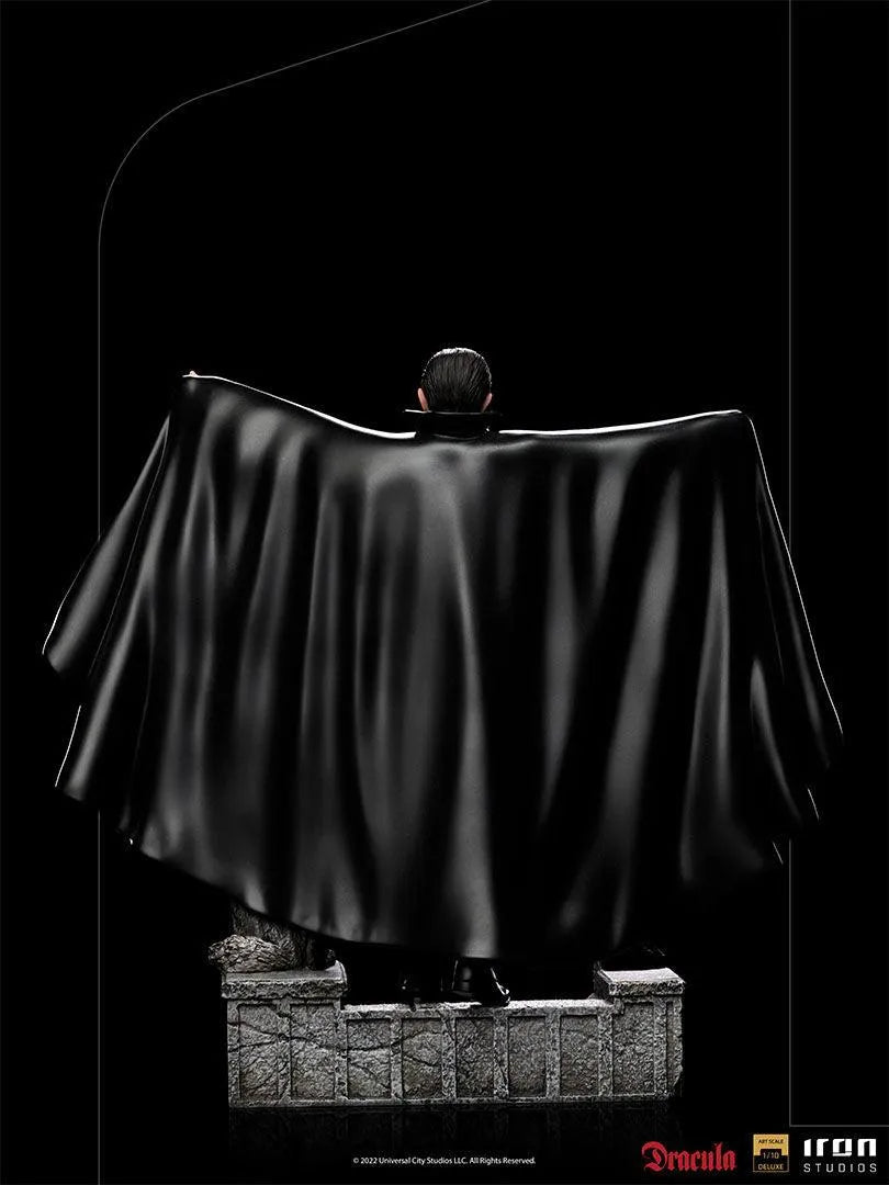 IRO29027 Dracula - Bela Lugosi Deluxe 1:10 Scale Statue - Iron Studios - Titan Pop Culture