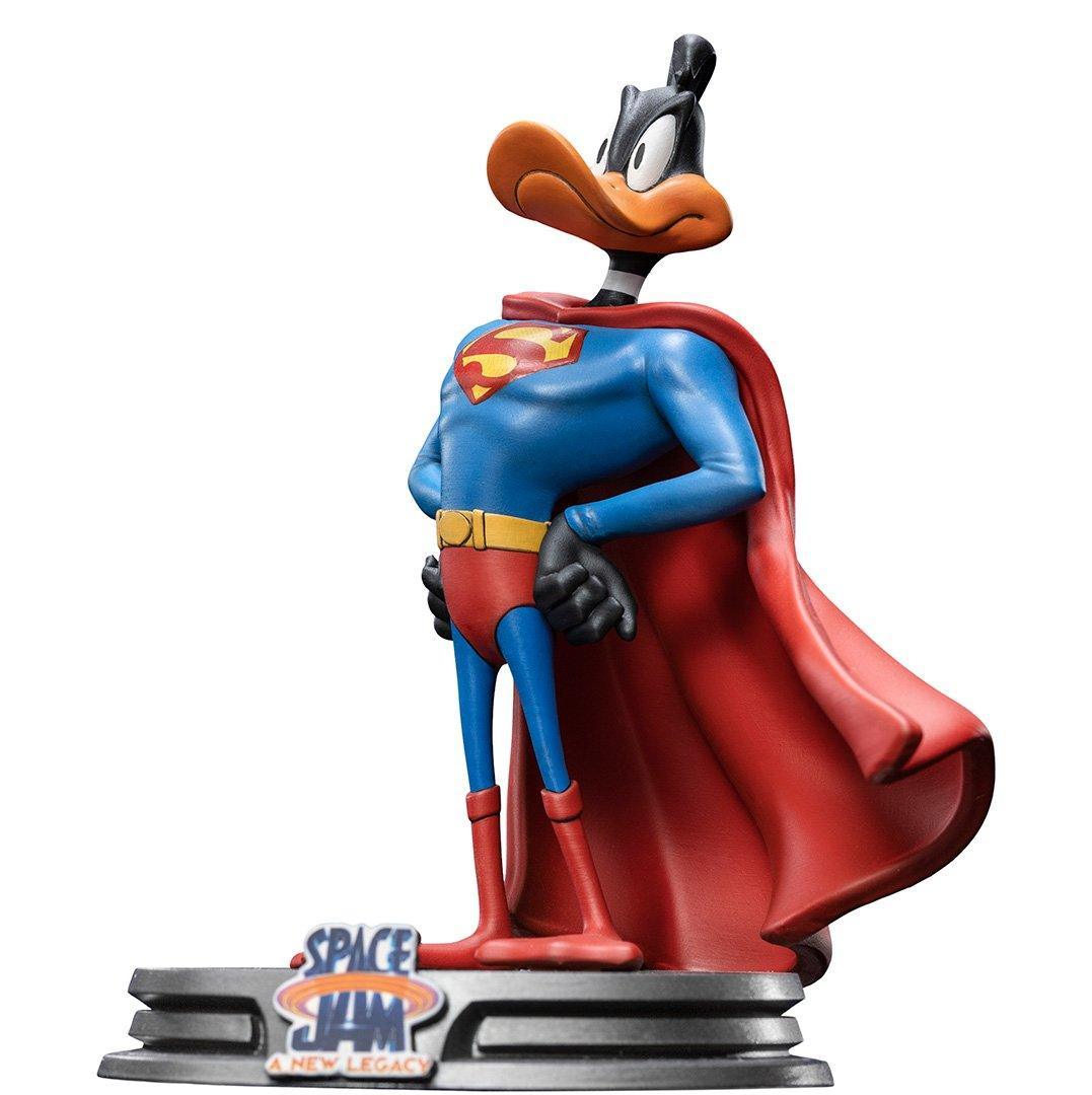 IRO29232 Space Jam 2: A New Legacy - Daffy Duck Superman 1:10 Scale Statue - Iron Studios - Titan Pop Culture