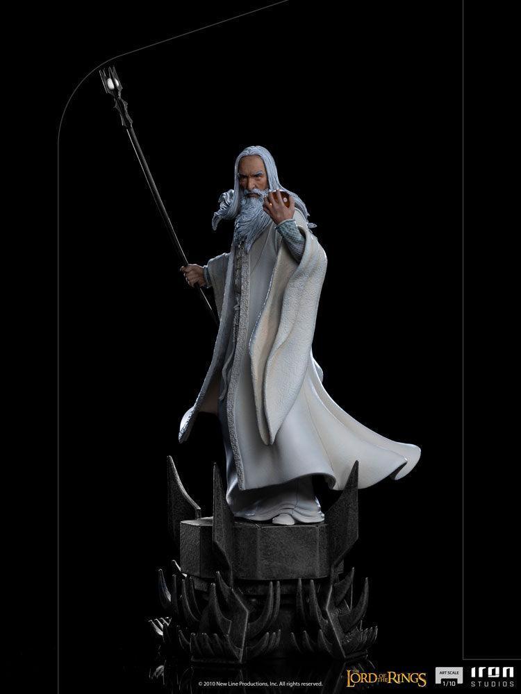 IRO29348 The Lord of the Rings - Saruman 1:10 Scale Statue - Iron Studios - Titan Pop Culture